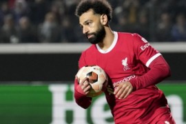 Chấm Dứt Ước Mơ Europa League của Liverpool: Pha Bỏ Lỡ Của Salah và Sự Đắng Cay của Klopp