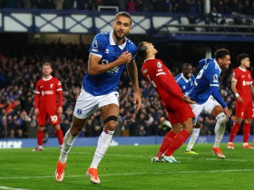 Everton Gây Sốc: Liverpool Thất Bại Trước Derby Vùng Merseyside và Gần Như Đầu Hàng Trong Cuộc Đua V